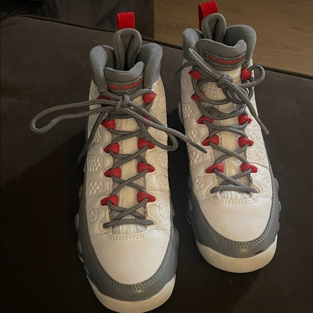 Air Jordan 9 Retro GS 'Fire Red